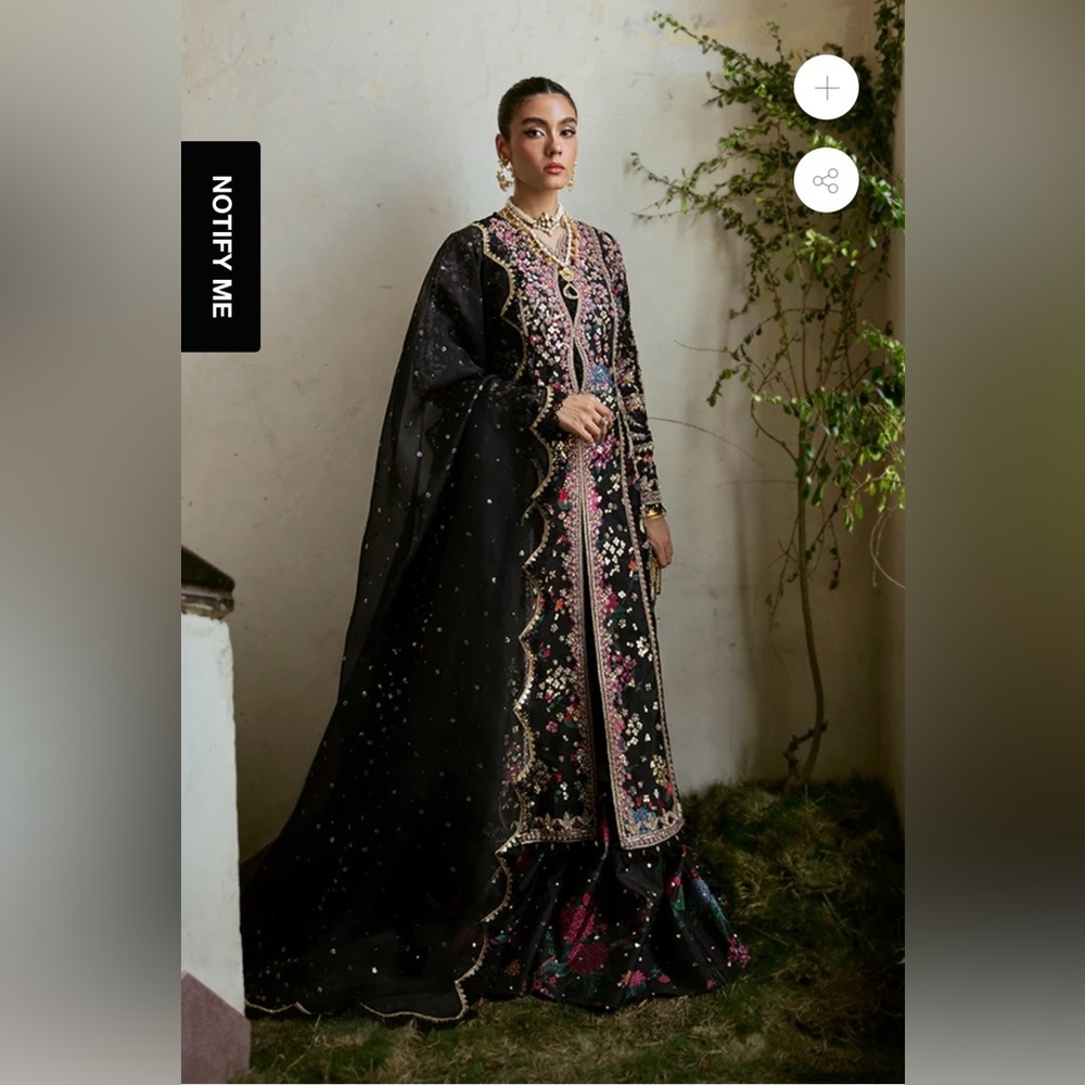 Suffuse “Zora” 3-Piece Embroidered Formal Set • Size XL - Picture 3 of 7